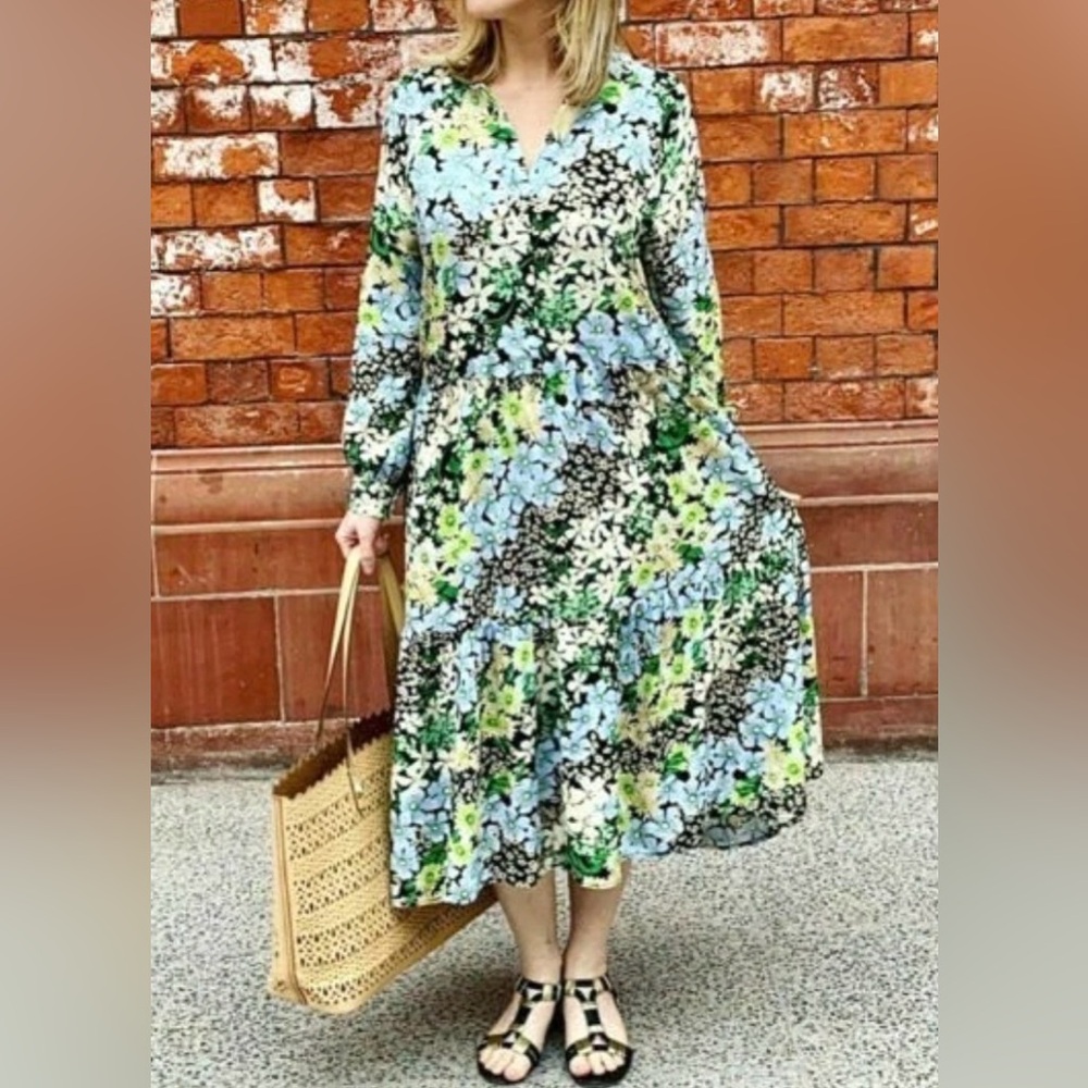 H&M Blue and Green Floral Long Sleeve Dress - Picture 2 of 9